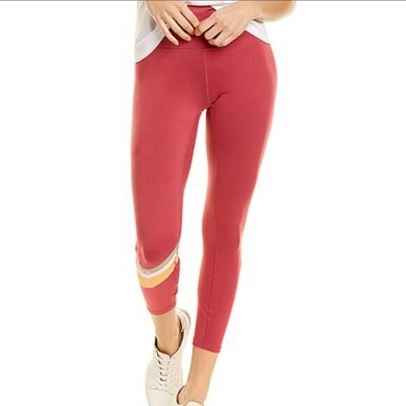 WILDFOX ACTIVE BOTTOMS NWT SIZE SMALL - Picture 1 of 6